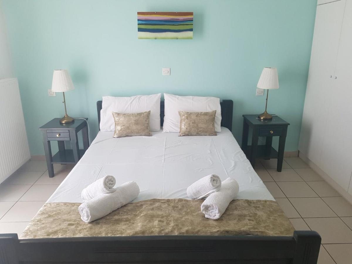 شقة Schinas Apts. Tolofón المظهر الخارجي الصورة